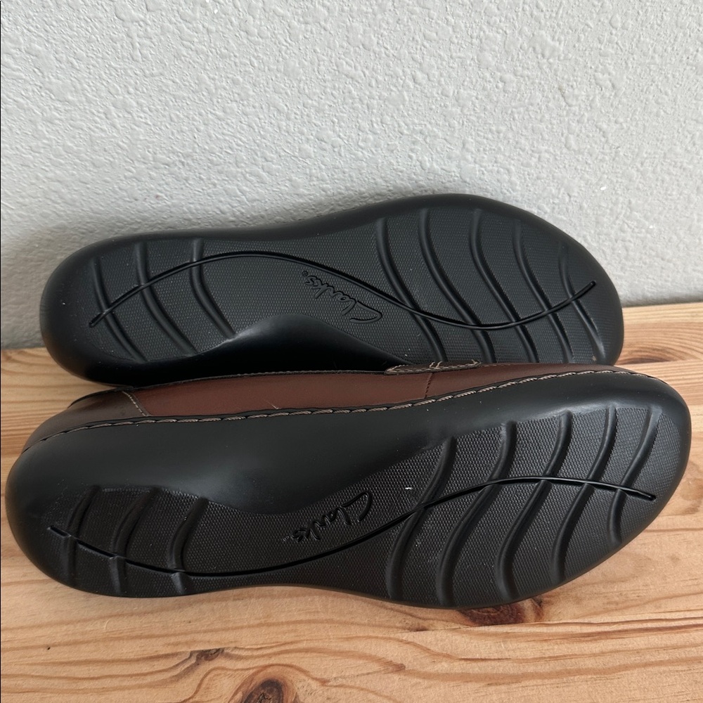 Clarks Womens Ashland Bubble Loafers - Picture 7 of 7